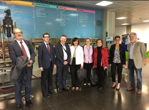 Members of the Local Committee with the Executive Board of IAMCR in May 2018, at the School of Communication of the Complutense University of Madrid. From left to right: Arturo Gómez Quijano, José Antonio Ruiz San Román, Gerard Goggin, Loreto Corredoira, Sabela Serrano, Janet Wasko, Elske van de Fliert, Bruce Girard. 